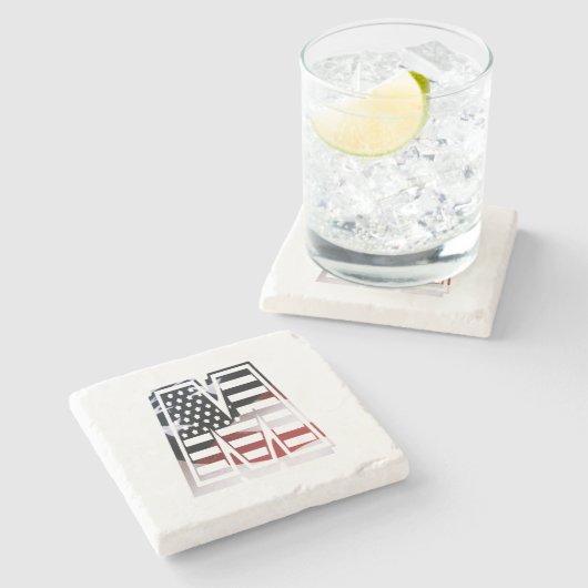 Letter M Monogram Initial Patriotic USA Flag Steinuntersetzer (Seitenansicht)