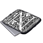 Letter N Mittelalterliche Monogram Art Nouveau Laptopschutzhülle (Vorne Knopf)