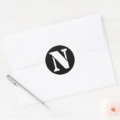 Letter N Stencil Alphabet von Janz Black Runder Aufkleber (Umschlag)