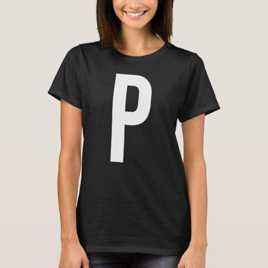 LETTER P ALPHABET MONOGRAM INITIAL T-Shirt (Vorderseite)