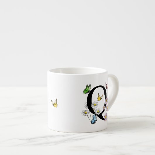 Letter Q Floral Butterfly Monogram Espressotasse (Vorderseite Rechts)