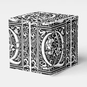 Letter Q Mittelalterliche Monogram Art Nouveau Geschenkschachtel (Vorderseite)