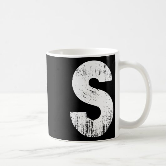 Letter S Family Chipmunk Group - passendes Hallowe Kaffeetasse (Rechts)