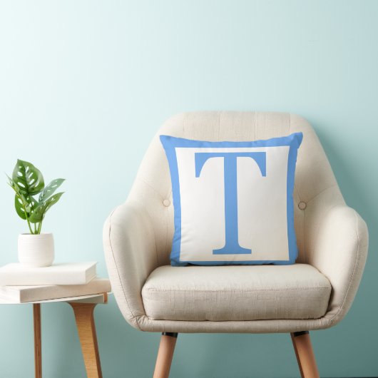 Letter T Baby Blue Border Kissen (Stuhl )