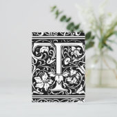 Letter T Mittelalterliches Monogramm Art Nouveau Postkarte (Stehend Vorderseite)