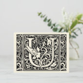 Letter U Medieval Monogram Art Nouveau Einladung (Stehend Vorderseite)
