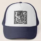 Letter U Medieval Monogram Art Nouveau Truckerkappe (Vorderseite)