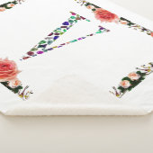 Letter V Monogramm Sherpadecke (3/4)