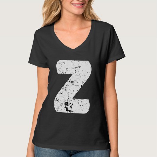 Letter Z Big Capital Alphabet Monogram Distressed  T-Shirt (Vorderseite)