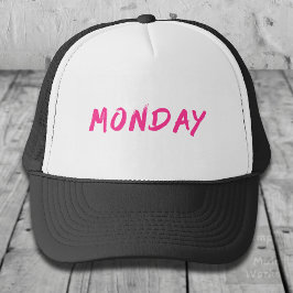 Lettering Design ‘Monday’ in Pink Truckerkappe
