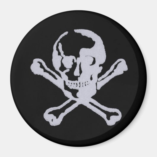 Letterpress Style Piratenflagge Magnet (Vorne)