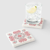 Lettisch Auseklis Folk Art geometrischer Medaillon Steinuntersetzer (Seitenansicht)