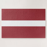 Lettische Flagge (Lettland) Puzzle<br><div class="desc">Dieses Design zeigt die Nationalflagge von Lativa (offiziell als Republik Lettland bekannt), einem Land im Ostseeraum Nordeuropas. Lativa grenzt im Norden an Estland, im Süden an Litauen, im Osten an Russland und im Südosten an Weißrussland; im Westen grenzt es an Schweden. Die Hauptstadt und größte Stadt Lettlands ist Riga. Weitere...</div>