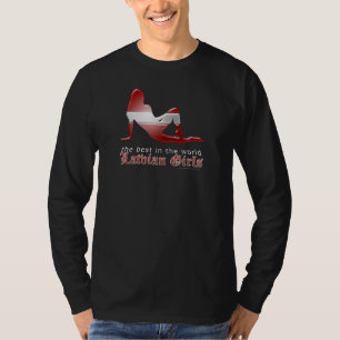 Lettische Mädchen-Silhouette-Flagge T-Shirt