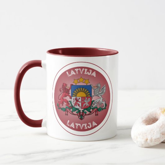 Lettisches Erbe-Emblem Tasse (Mit Donut)