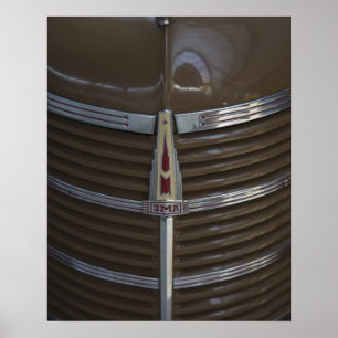 Lettland, Riga, Riga Motor Museum, Kapuzendekorati Poster