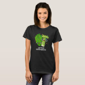 Lettuce Celerybrate Funny Veggie Pun Dark BG T-Shirt (Vorne ganz)