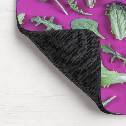 Lettuce-Grüntöne auf Lila Mousepad (Ecke)