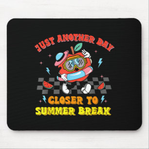 Letzter Schultag, ein weiterer Tag näher zum Somme Mousepad