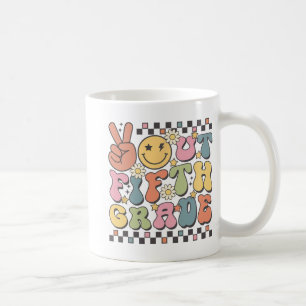 Letzter Tag der 5. Klasse Groovy Peace Out Fünfte Kaffeetasse