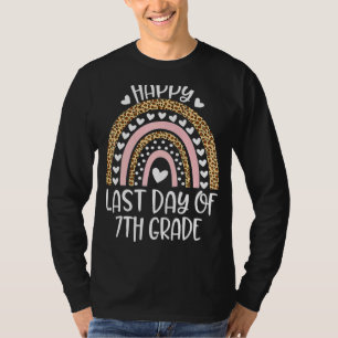 Letzter Tag des Rainbow-Lehrers Grad T-Shirt