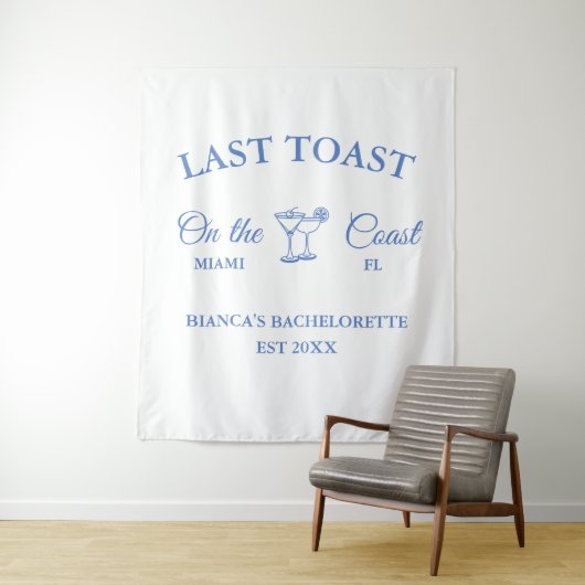 Letzter Toast am Junggeselinnen-Abschied am Strand Wandteppich (Beispiel)