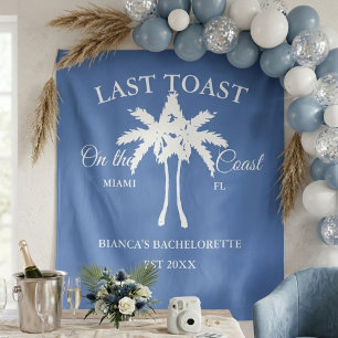 Letzter Toast am Junggeselinnen-Abschied am Strand Wandteppich