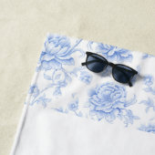 Letzter Toast auf der Küstenstraße Strandtuch (Beispiel)