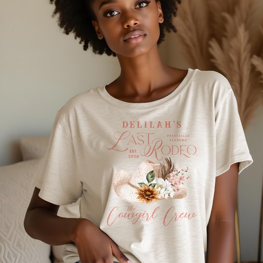 Letztes Rodeo Chic Cowgirl Hat Western Brautparty Tri-Blend Shirt