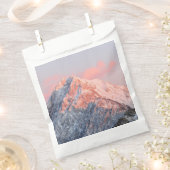 Letztes Sonnenlicht auf dem Berg Storžič, Slowenie Geschenktütchen (Ausgeschnitten)