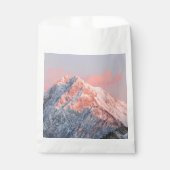 Letztes Sonnenlicht auf dem Berg Storžič, Slowenie Geschenktütchen (Vorderseite)