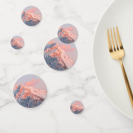 Letztes Sonnenlicht auf dem Berg Storžič, Slowenie Konfetti