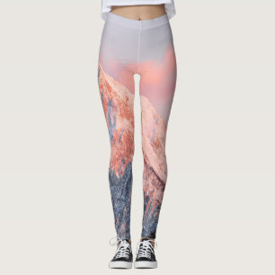 Letztes Sonnenlicht auf dem Berg Storžič, Slowenie Leggings