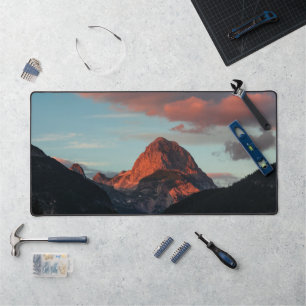 Letztes Sonnenlicht auf Mangart, Slowenien Schreibtischunterlage