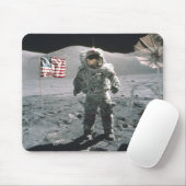 Letztmann Apollo 17 auf dem Mond Mousepad (Mit Mouse)