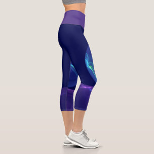 Leuchtend blaue violette Traum-Abstrakte Fraktal-K Capri Leggings