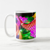 Leuchtende Koi Kaffeetasse (Links)