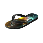 Leuchtende Schmetterlinge und Nachtschmetterlinge Kinderbadesandalen (Schrägansicht)