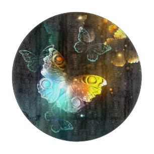 Leuchtende Schmetterlinge und Nachtschmetterlinge Schneidebrett