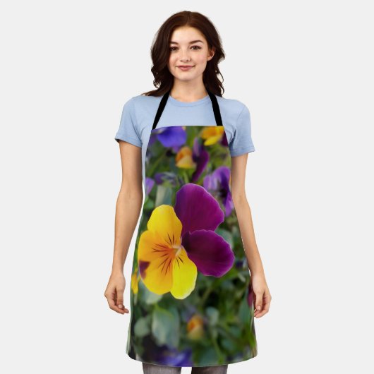 leuchtende Stiefmütterchen Schürze (Getragen)