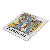 Leuchtender Buchstabe N des mittelalterlichen blau Fliese (Seite)