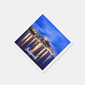 Leuchtender Hafen in Sibenik, Kroatien Serviette (Ecke)