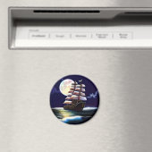 Leuchtendes Schiff auf dem Ozean unter dem Mond Magnet (In Situ (Geschirrspüler))