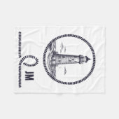 Leuchtturm am Meer in Rundseilrahmen Fleecedecke (Vorderseite (Horizontal))