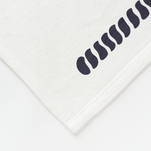 Leuchtturm am Meer in Rundseilrahmen Fleecedecke (Ecke)