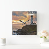 Leuchtturm am Sonnenuntergang Quadratische Wanduhr (Zuhause)