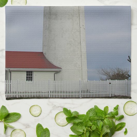 Leuchtturm auf Cape Cod Geschirrtuch (Gefaltet)