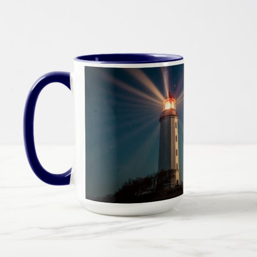 Leuchtturm auf einem Hügel Shinting at Night Tasse (Links)
