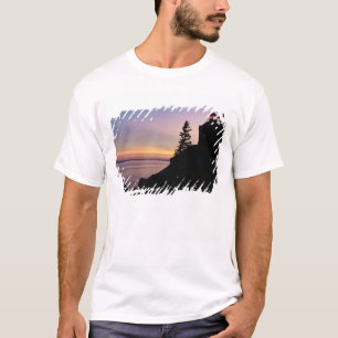 Leuchtturm Bass Harbour auf der Wüsteninsel, T-Shirt