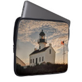 Leuchtturm bei Sonnenuntergang, Kalifornien Laptopschutzhülle (Vorne Rechts)